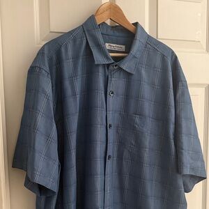 Tommy Bahama Blue Plaid Casual Button Down Shirt